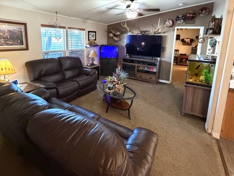 Tiny photo for 863 W BIG MOUNTAIN DR S, Taylorsville, UT 84123 (MLS # 2151683)