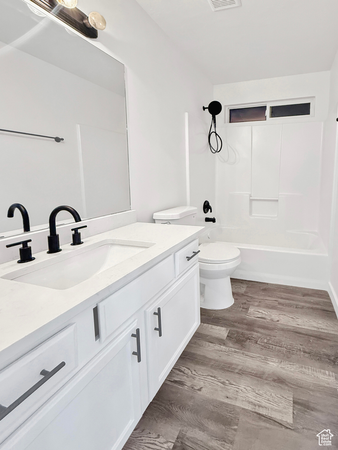 OQUIRRH - Residential