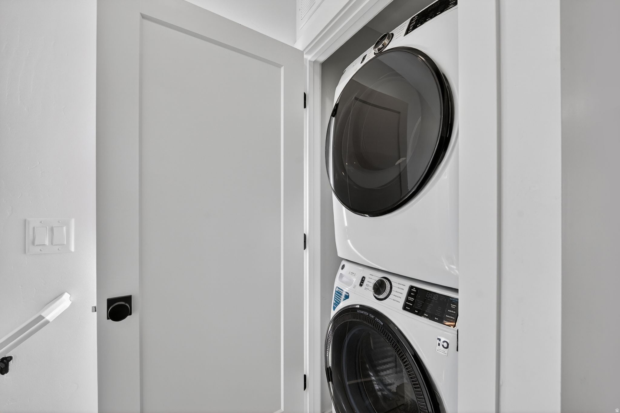 THE MADELYNN - Residential