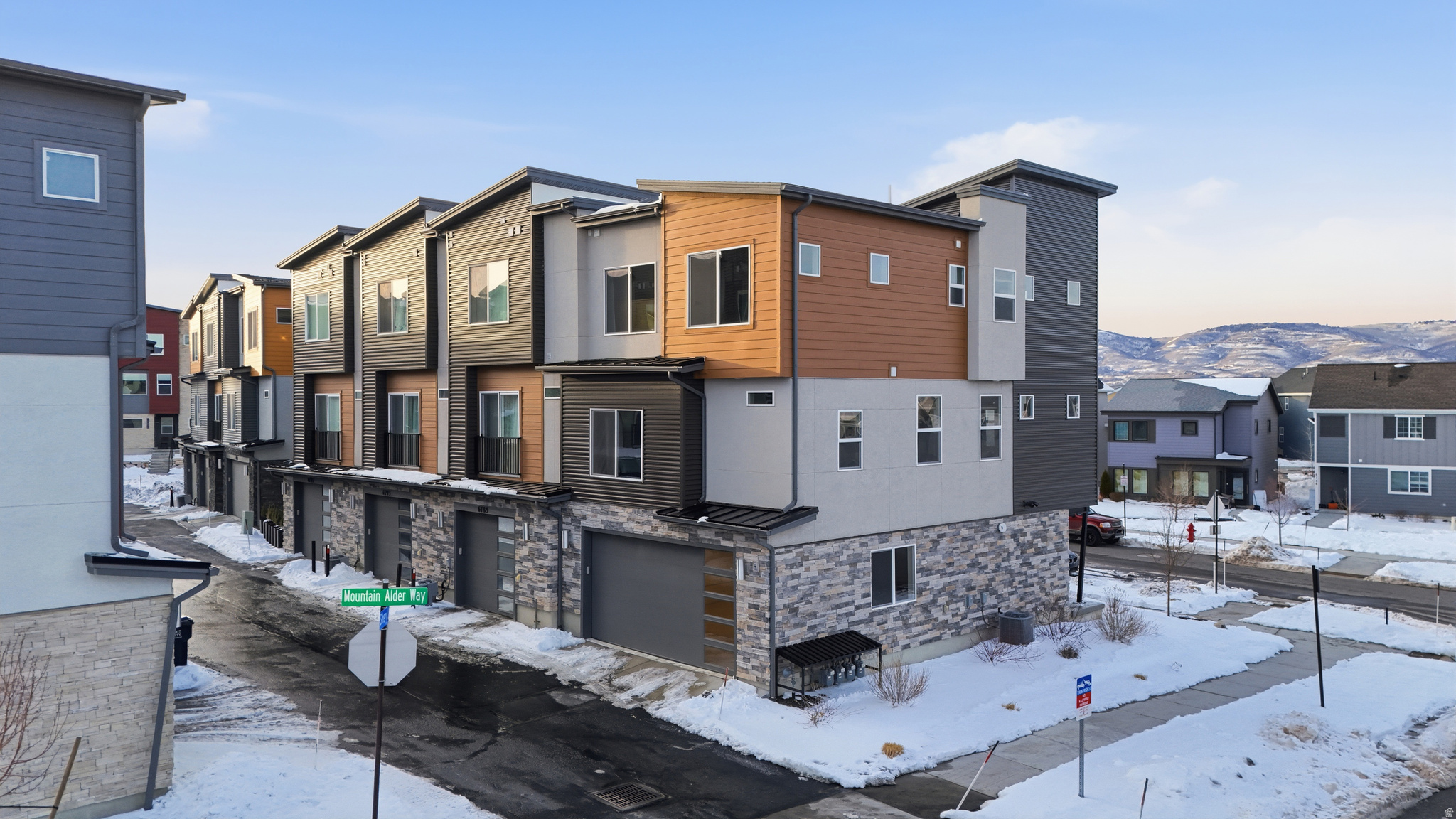 SILVER CREEK - Residential