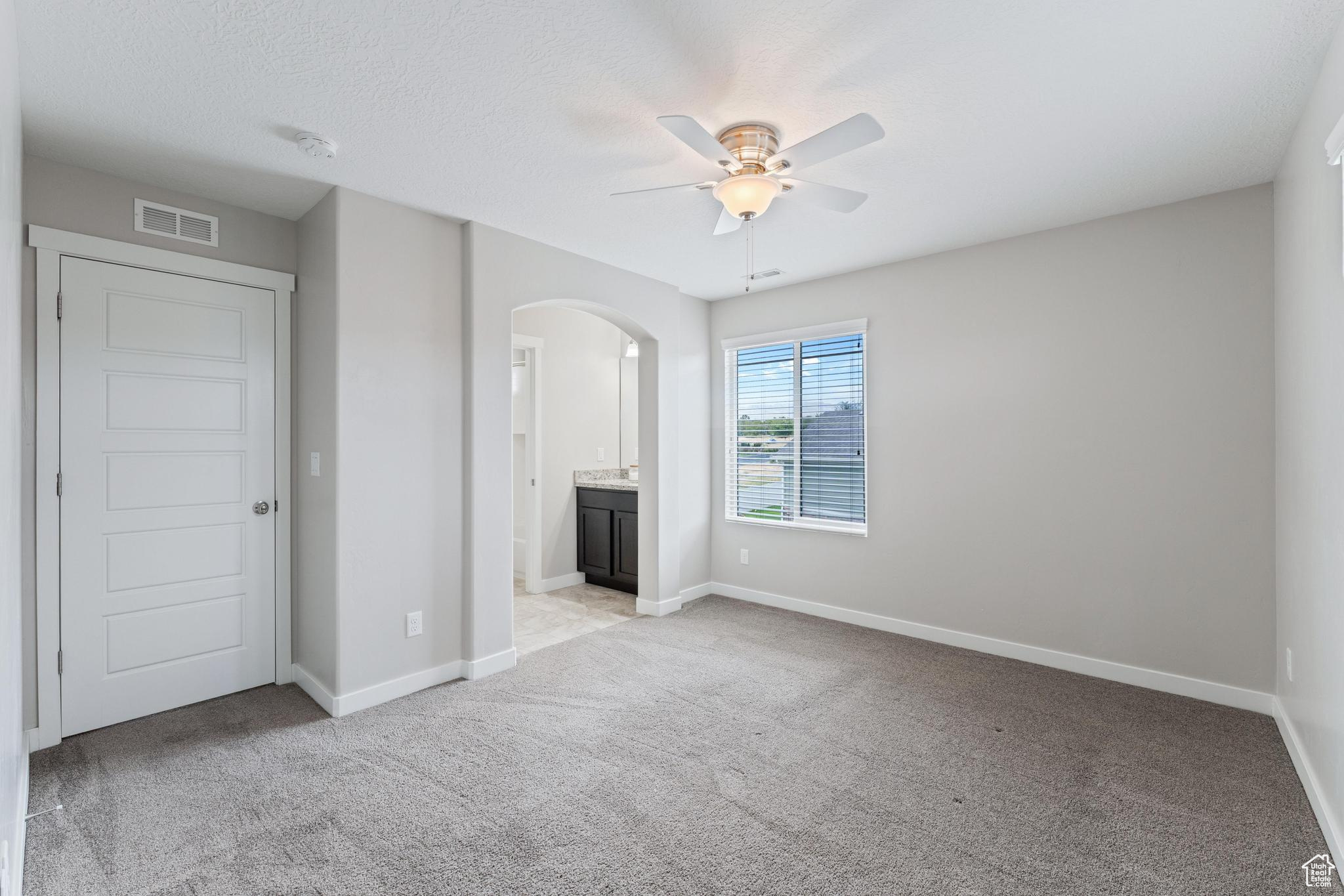 JORDAN HEIGHTS - Residential