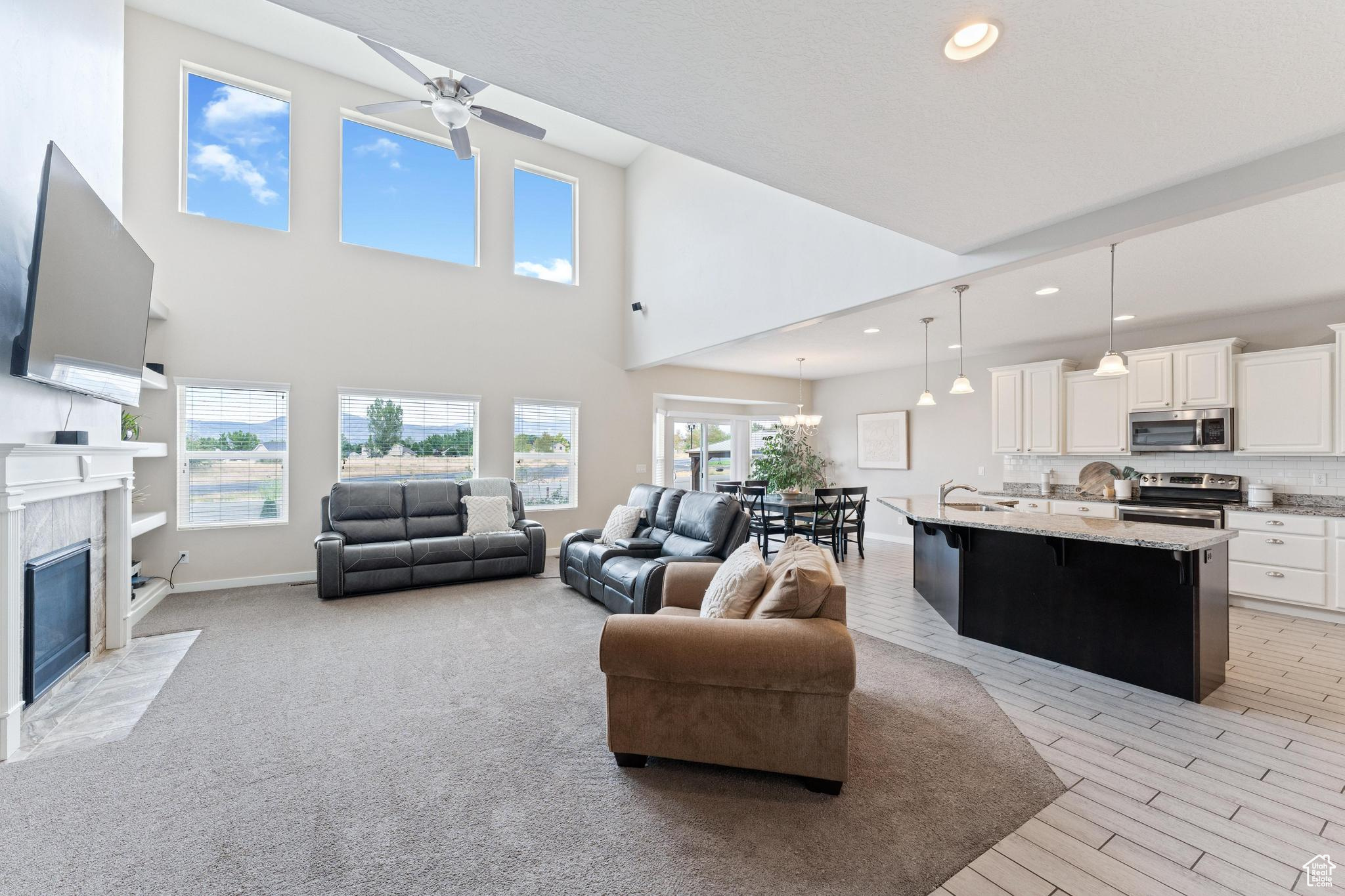 JORDAN HEIGHTS - Residential
