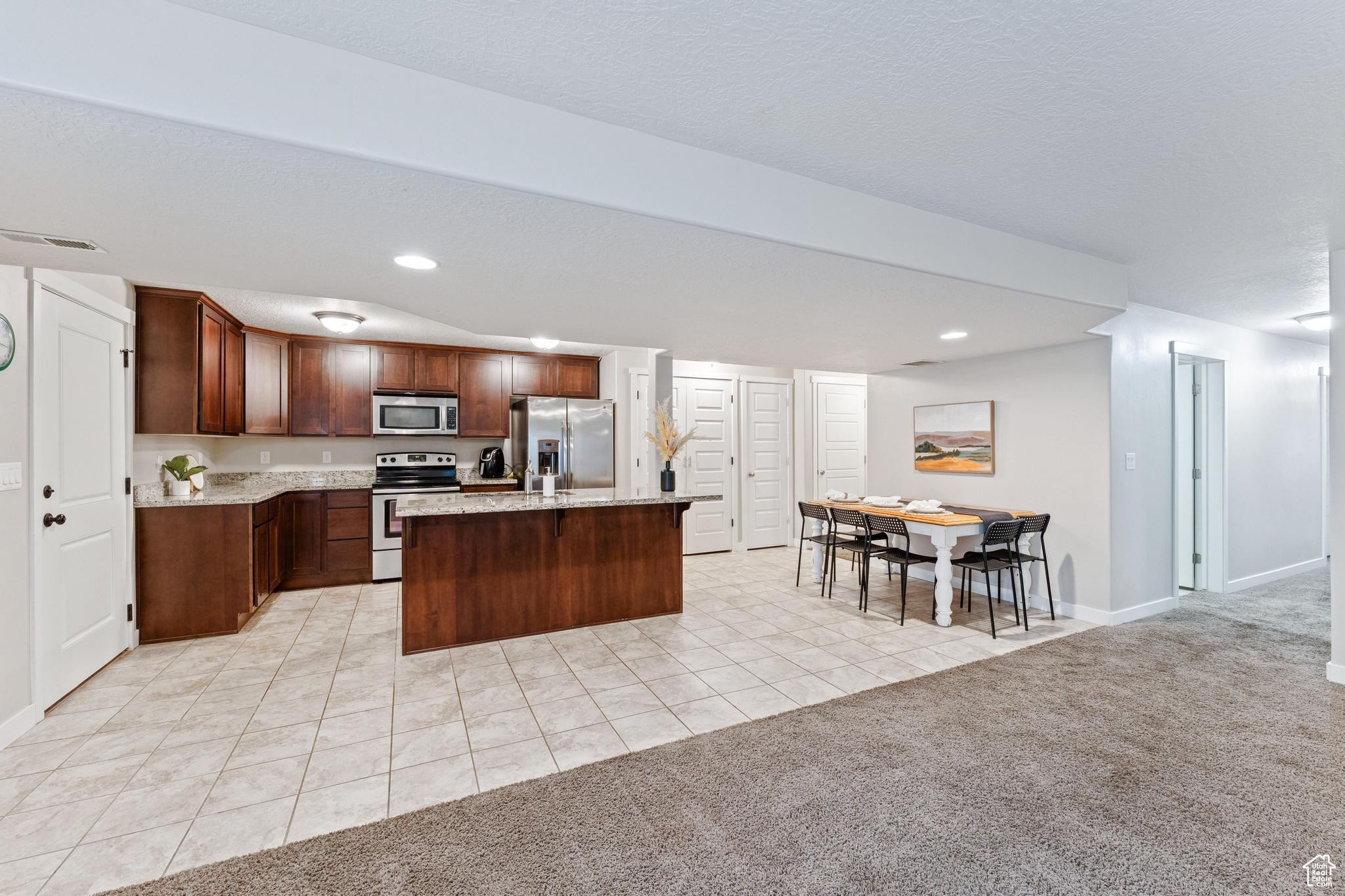 JORDAN HEIGHTS - Residential