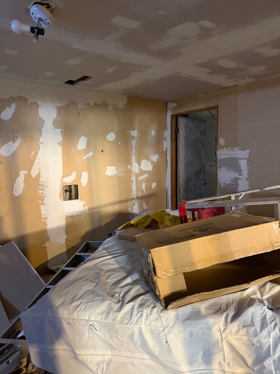 SUNNY HILLS - Residential