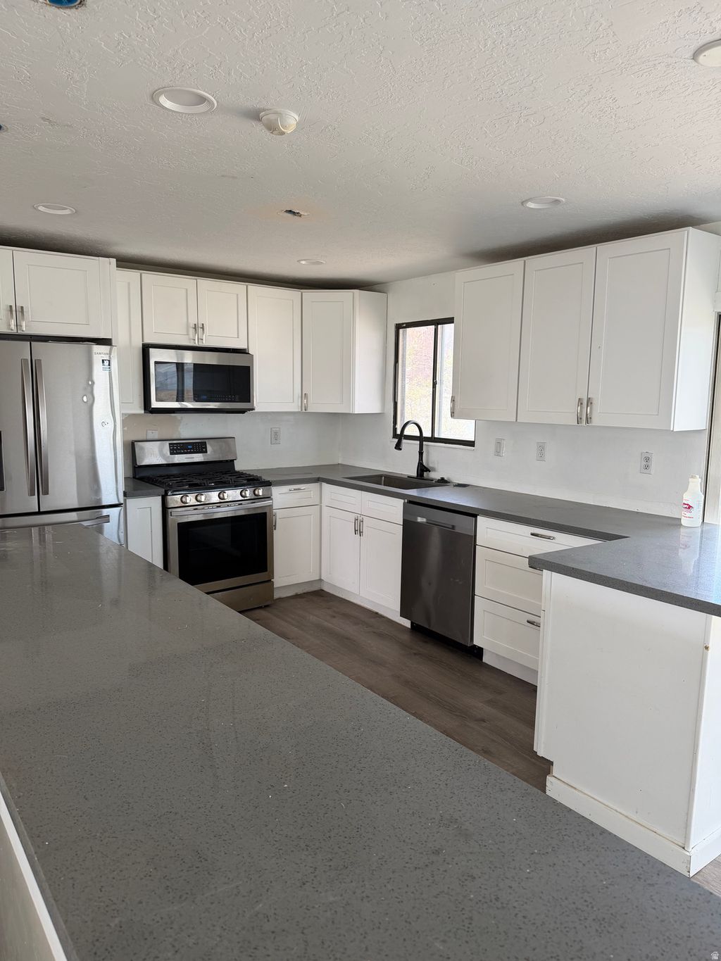 Photo of 5174 W HOOPES ST, Salt Lake City, UT 84118 (MLS # 2138958)