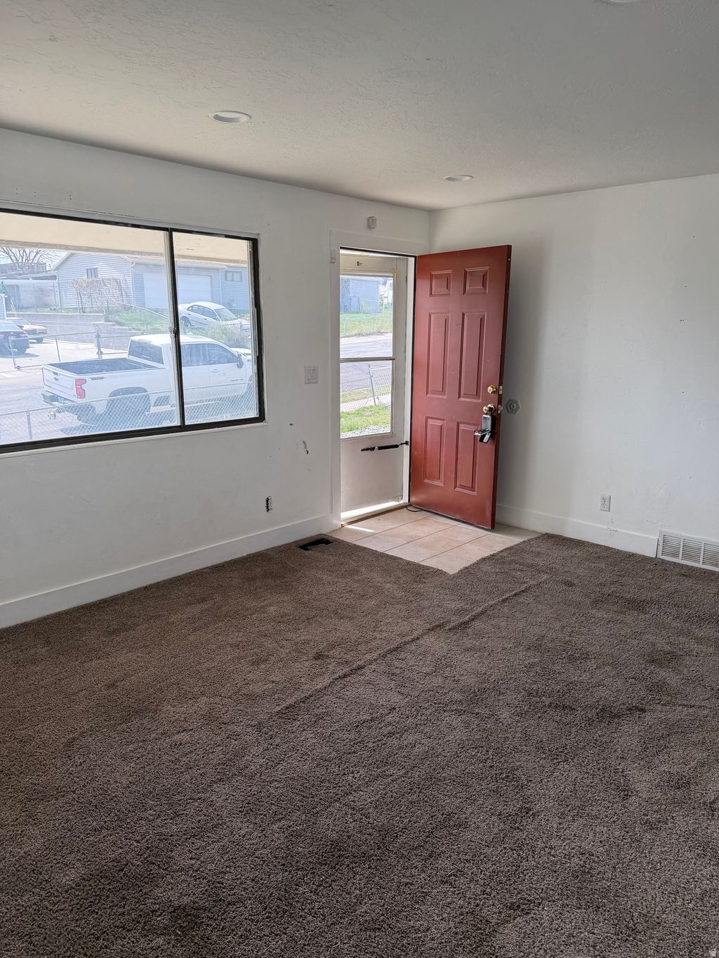 Photo of 5174 W HOOPES ST, Salt Lake City, UT 84118 (MLS # 2138958)