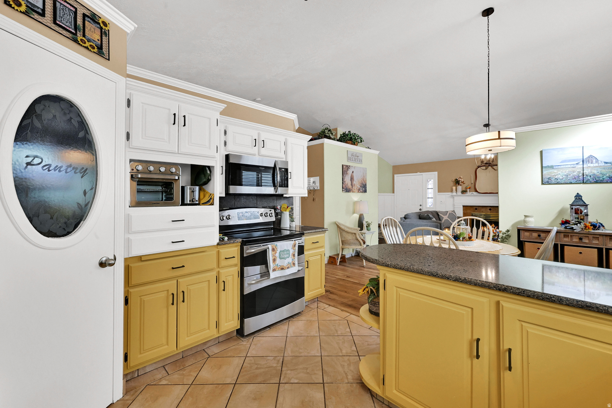 APPLE BLOSSOM - Residential