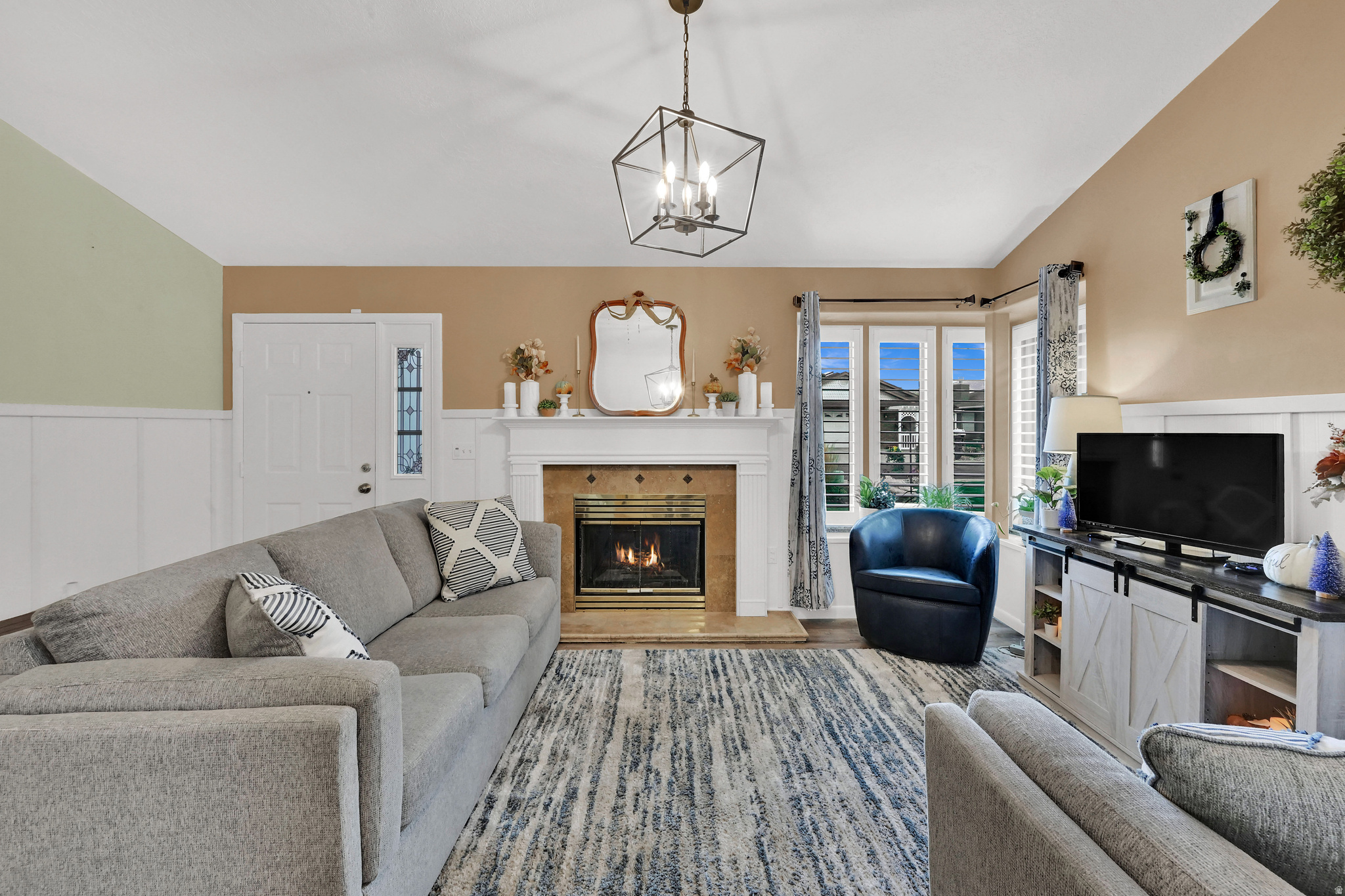 APPLE BLOSSOM - Residential