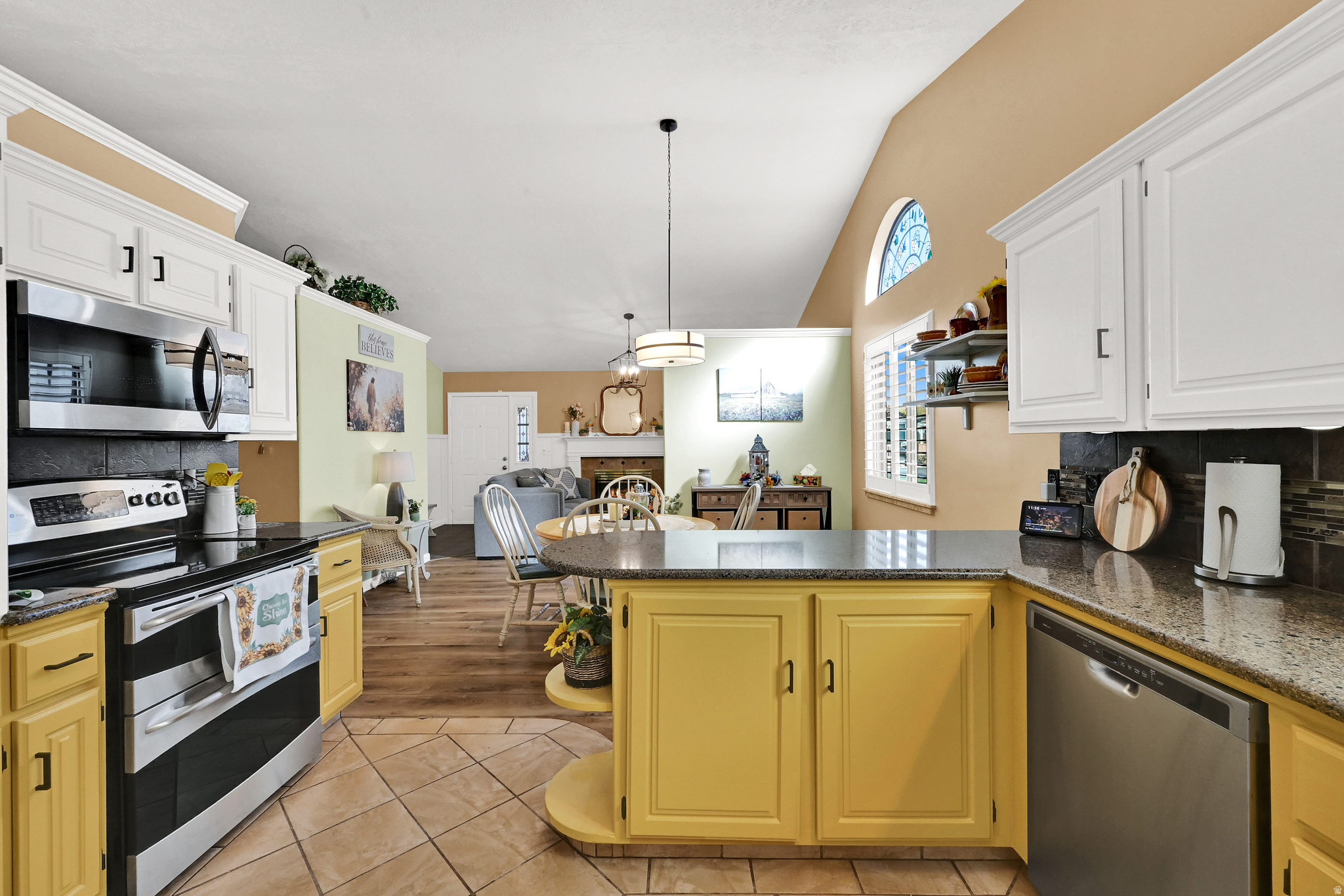 APPLE BLOSSOM - Residential