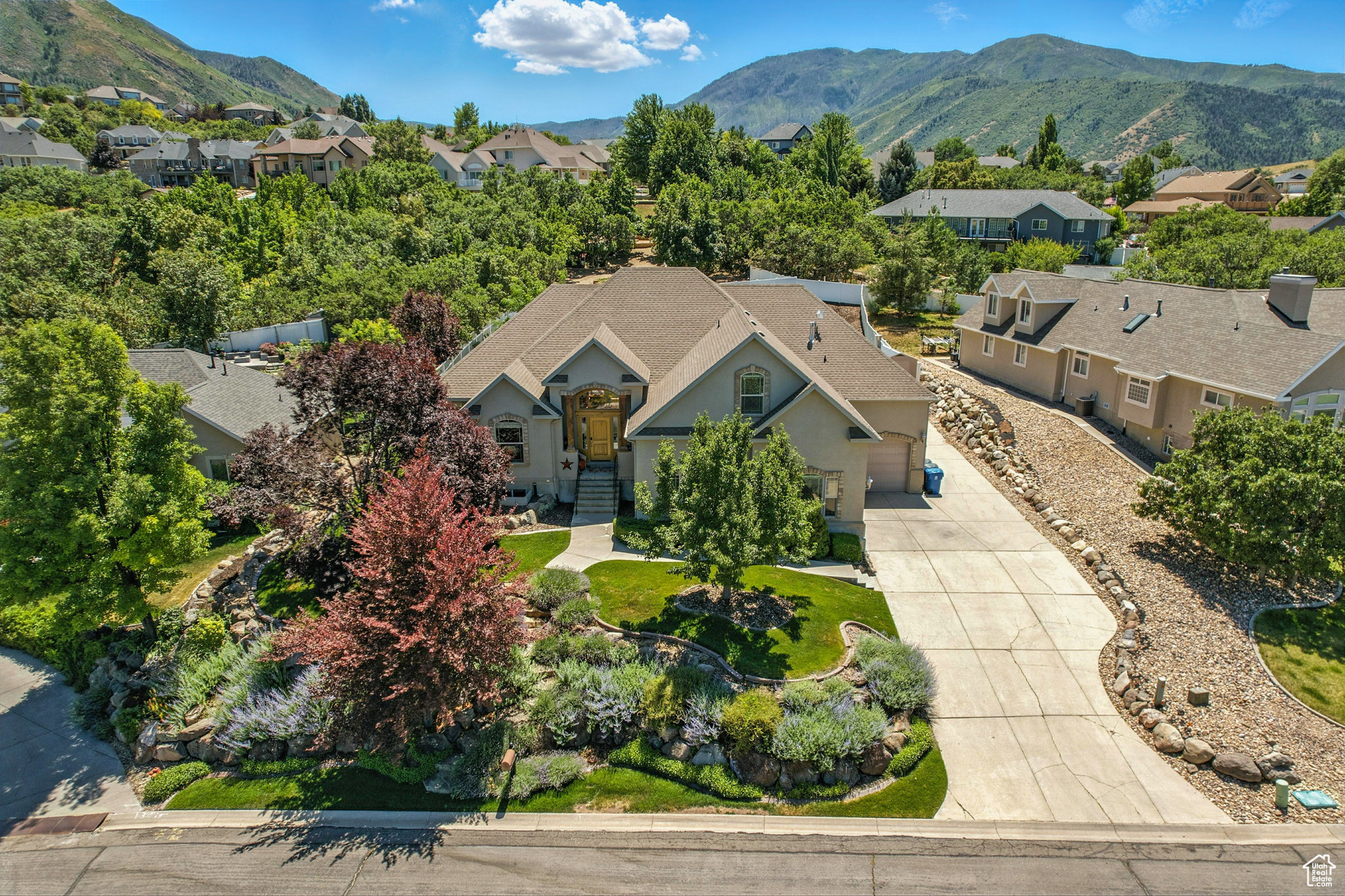 GREENVIEW ESTATES - Residential