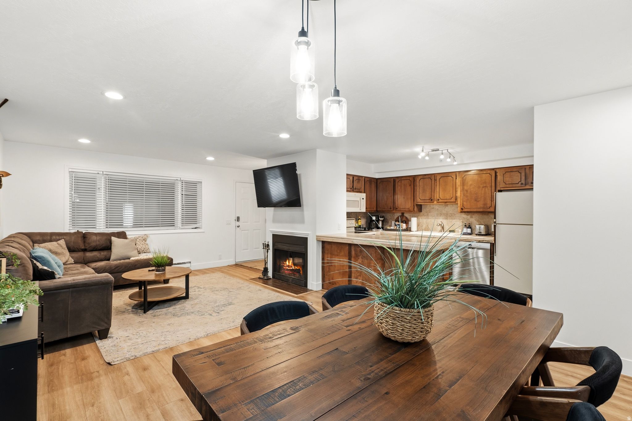 SUNCREEK - Residential