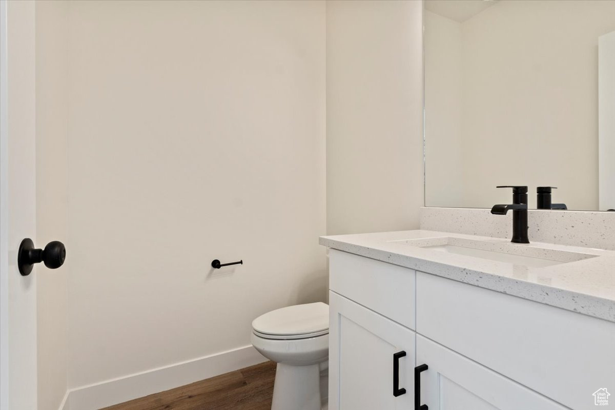 WESTFIELDS CENTRAL - Residential