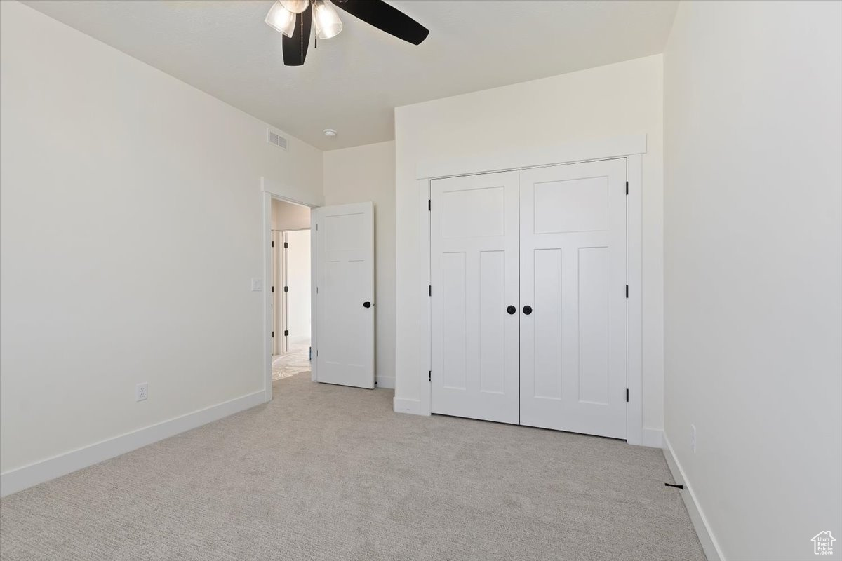 WESTFIELDS CENTRAL - Residential
