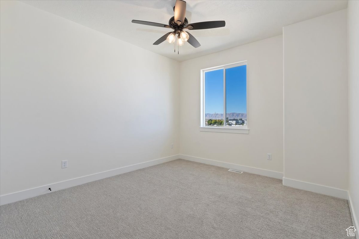 WESTFIELDS CENTRAL - Residential