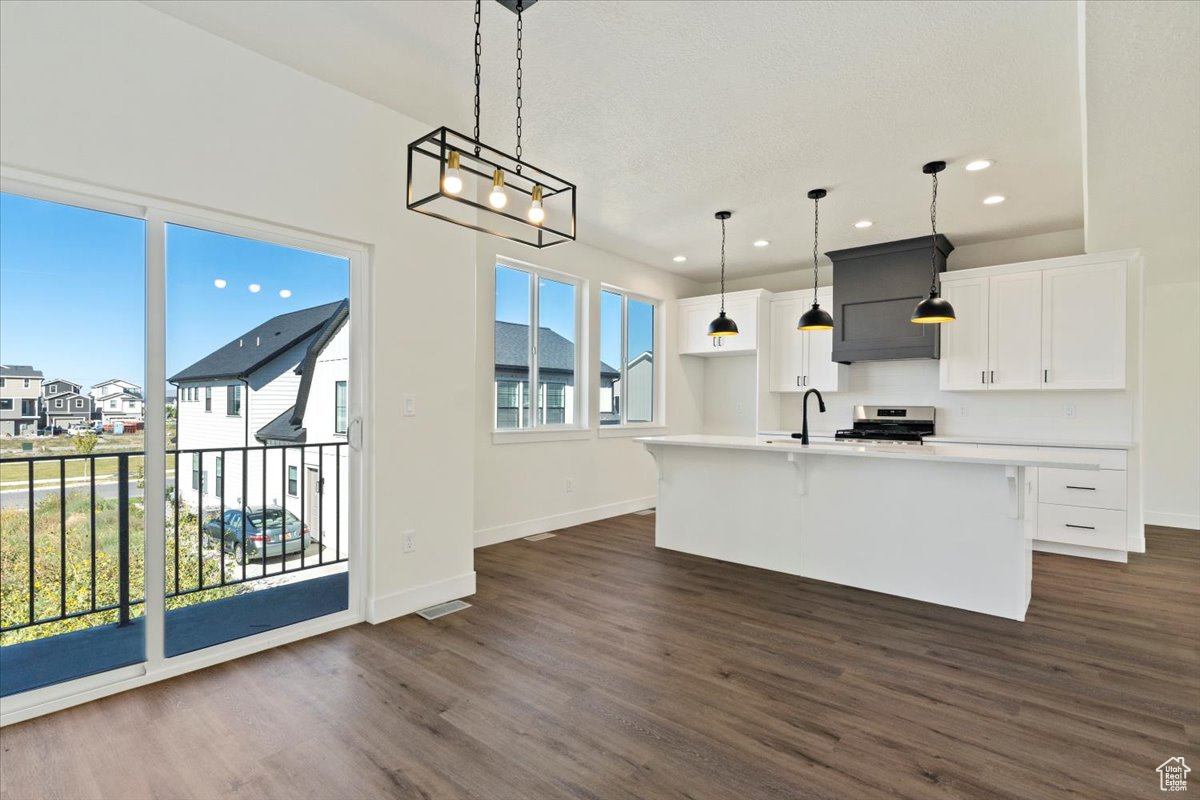 WESTFIELDS CENTRAL - Residential