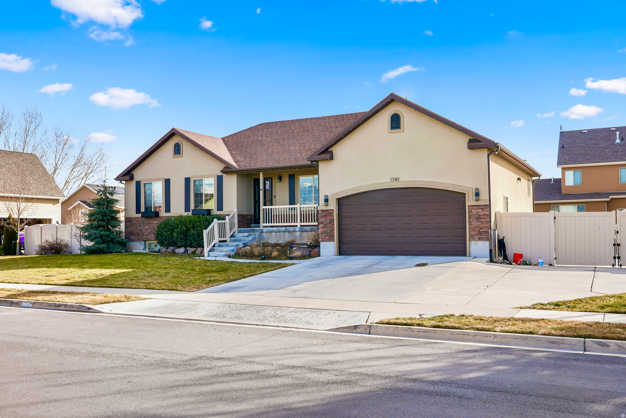 BLOSSOM MEADOWS - Residential