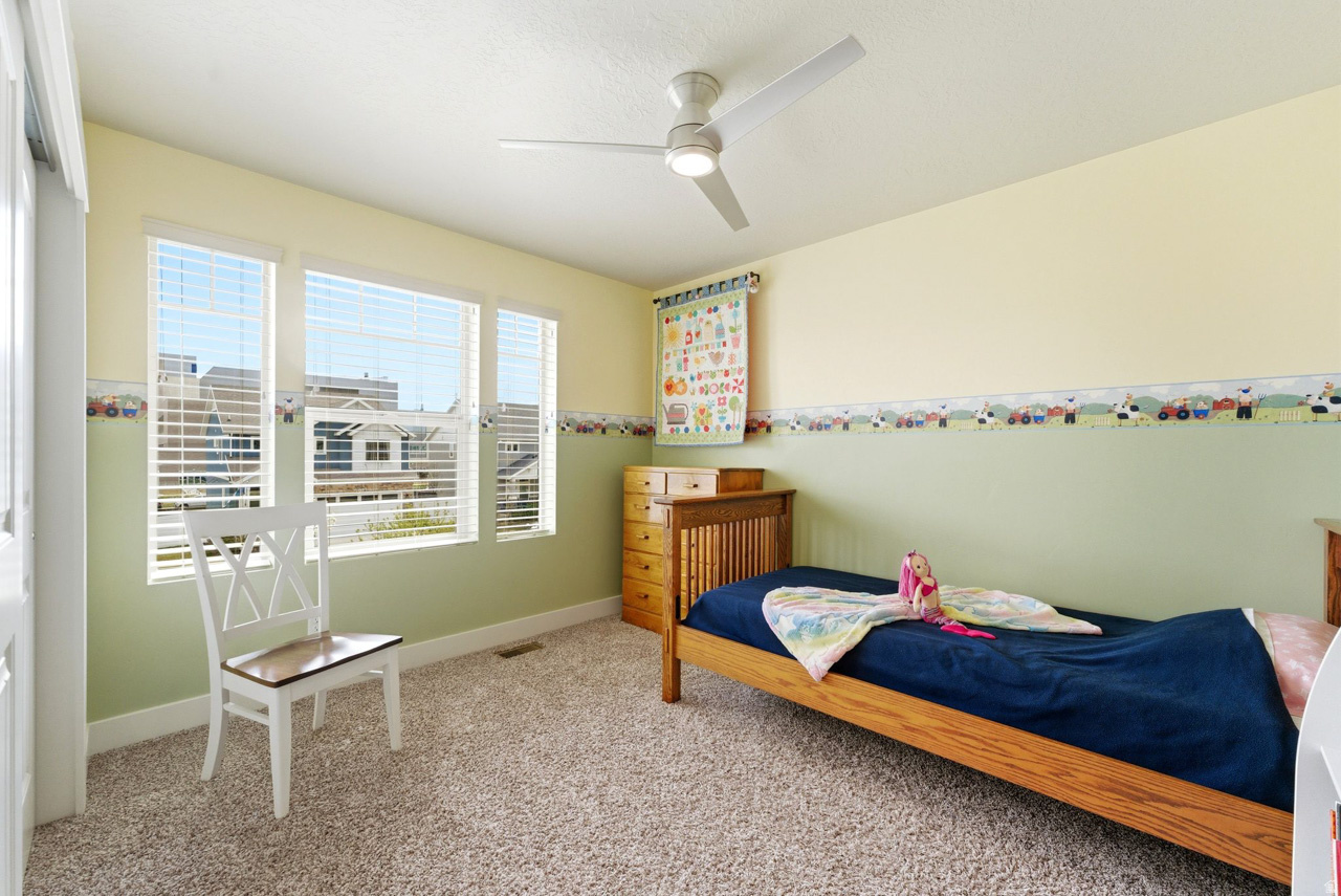 HOLBROOK FARMS - Residential