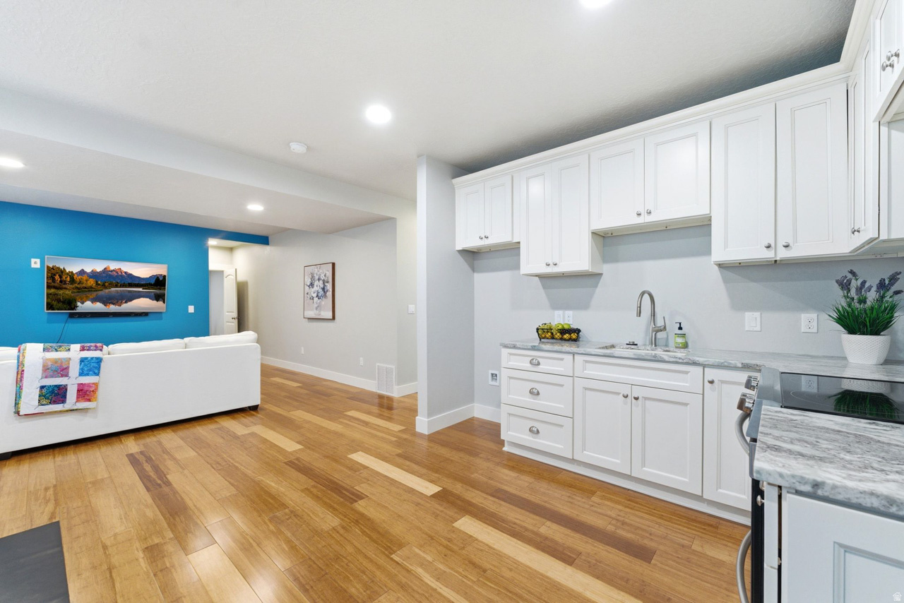 HOLBROOK FARMS - Residential