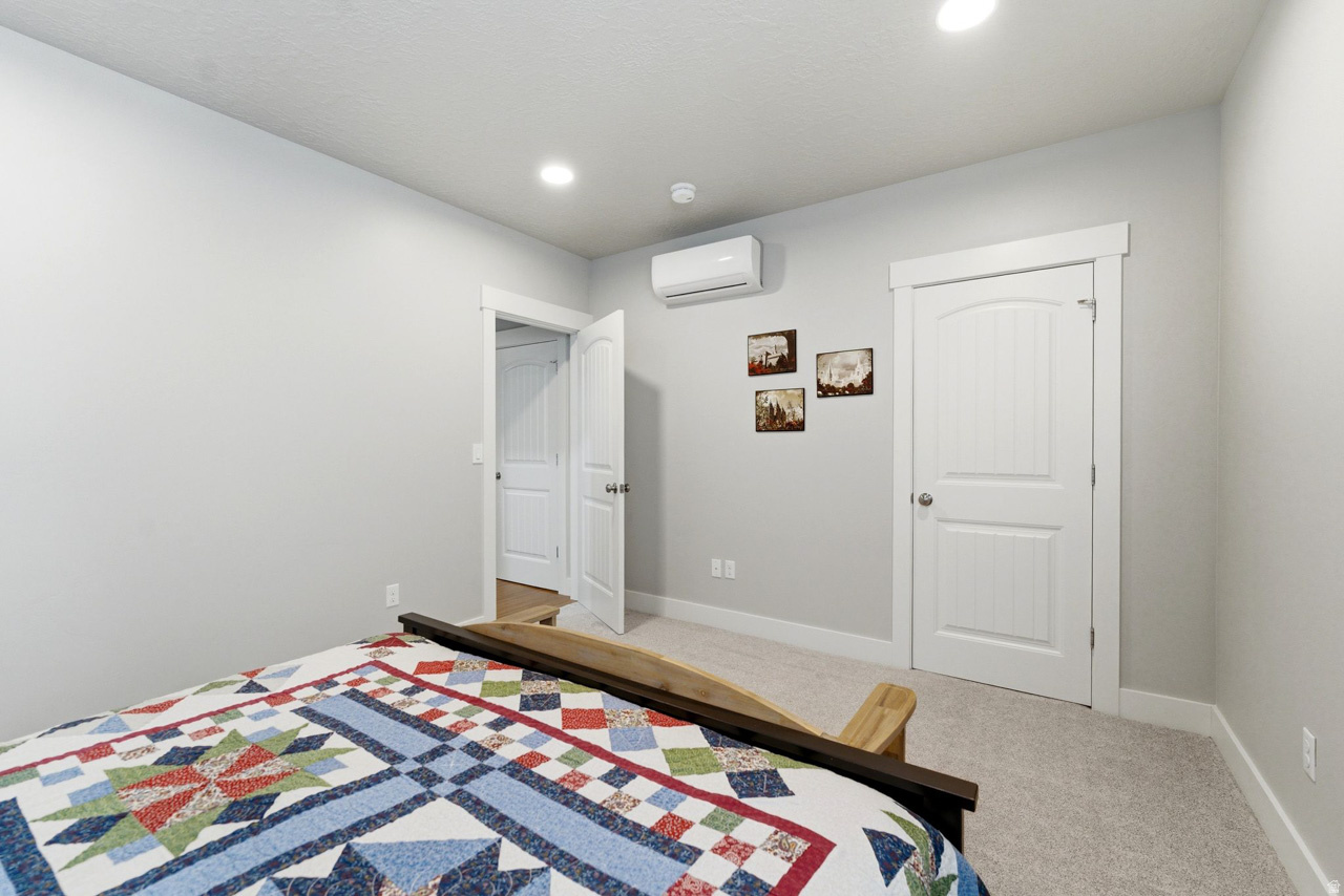 HOLBROOK FARMS - Residential