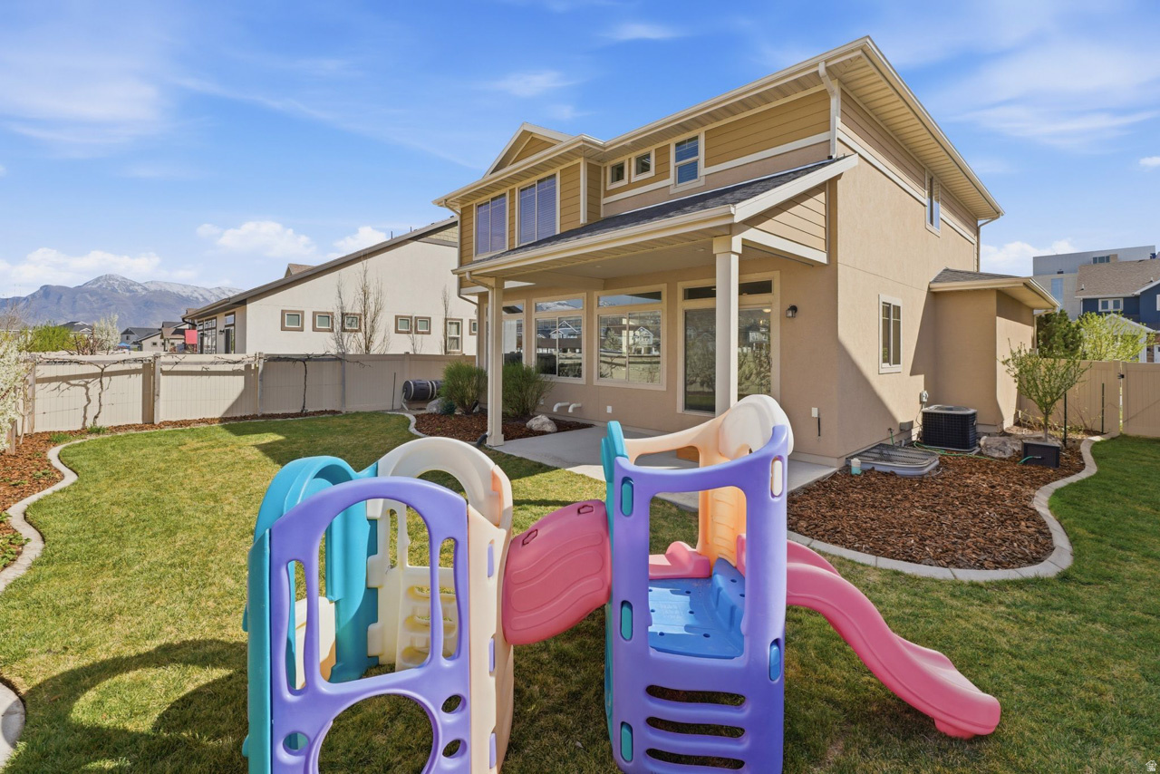 HOLBROOK FARMS - Residential