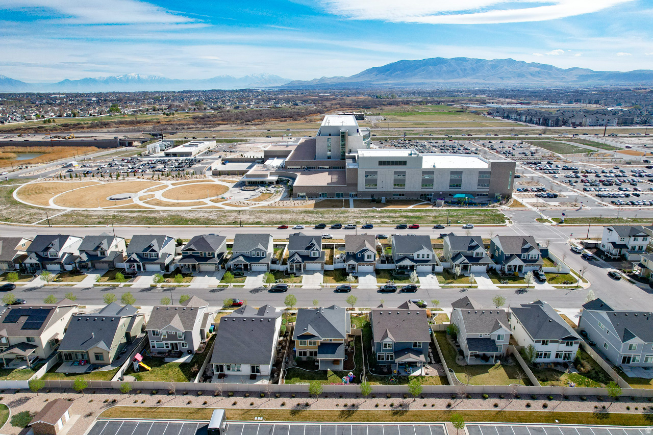 HOLBROOK FARMS - Residential