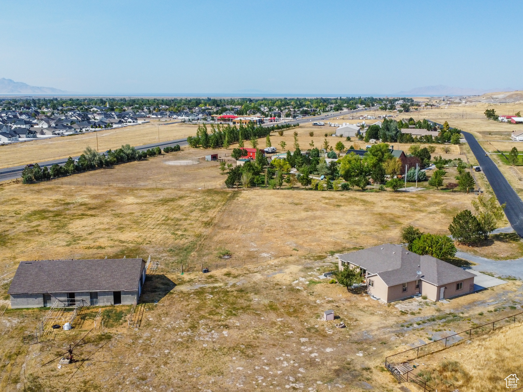 BUZIANIS RANCHETTES - Residential