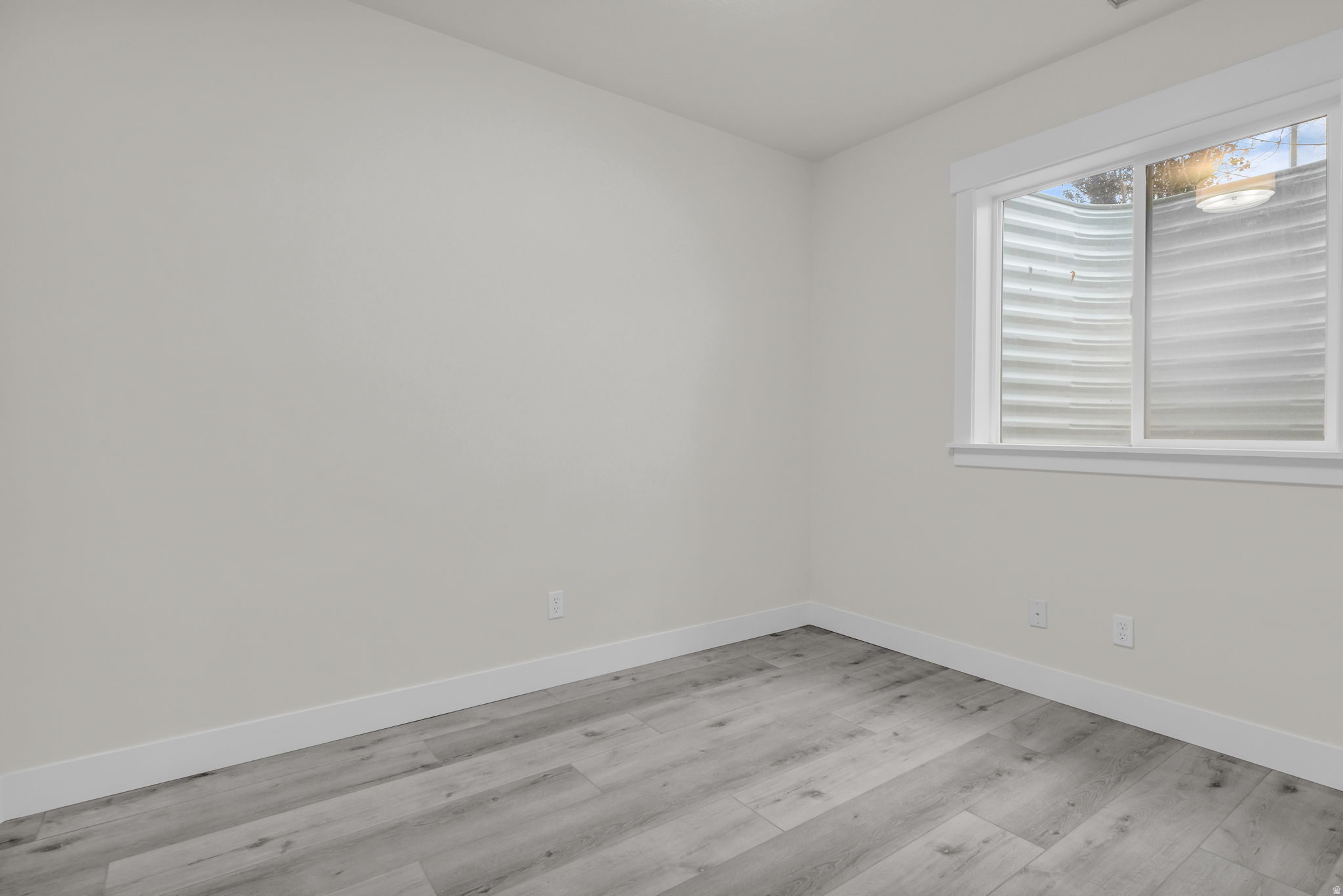 HIGH POINTE - Residential