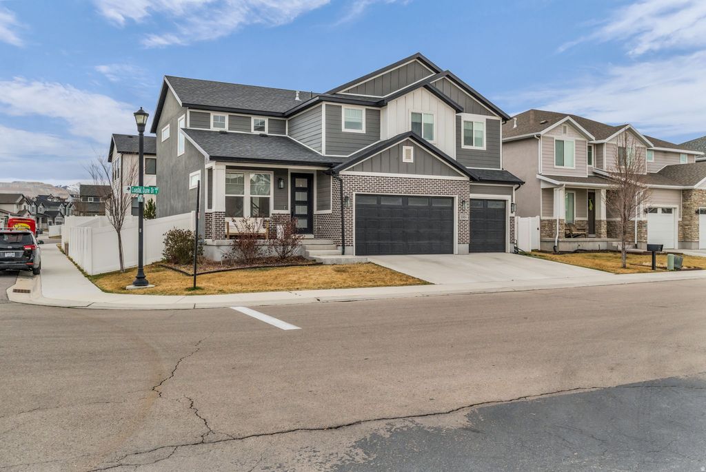 Photo of 10954 S COASTAL DUNE DR, South Jordan, UT 84009 (MLS # 2144112)