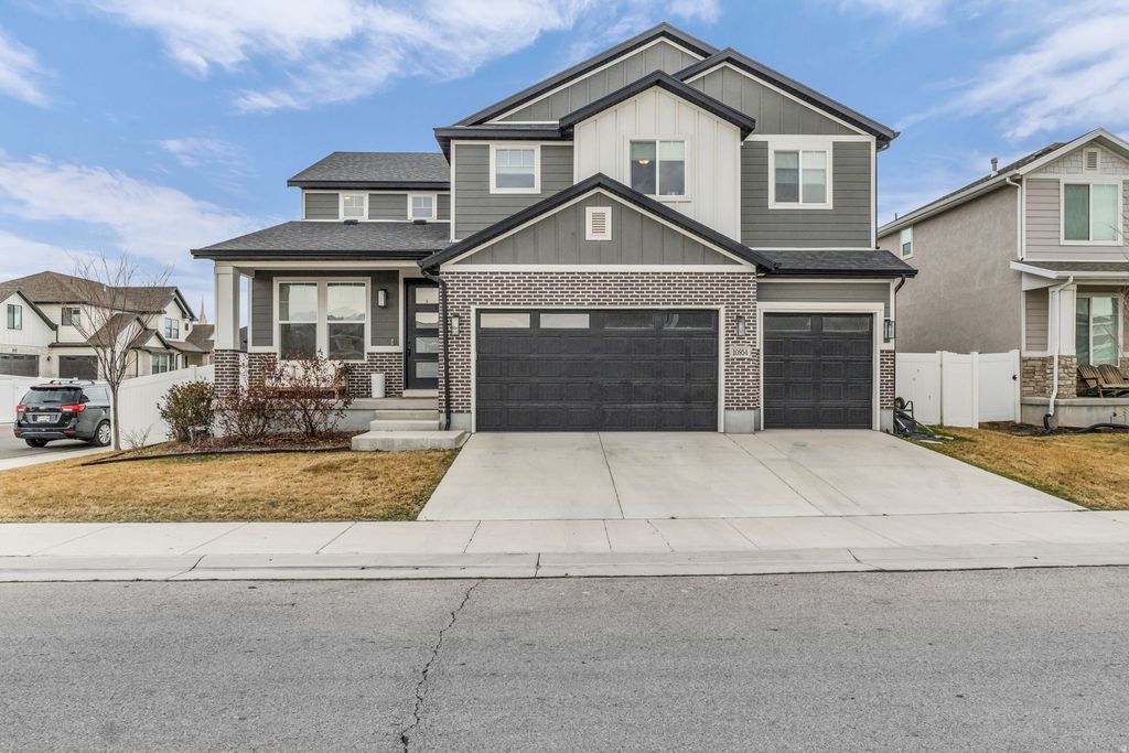 Photo of 10954 S COASTAL DUNE DR, South Jordan, UT 84009 (MLS # 2144112)