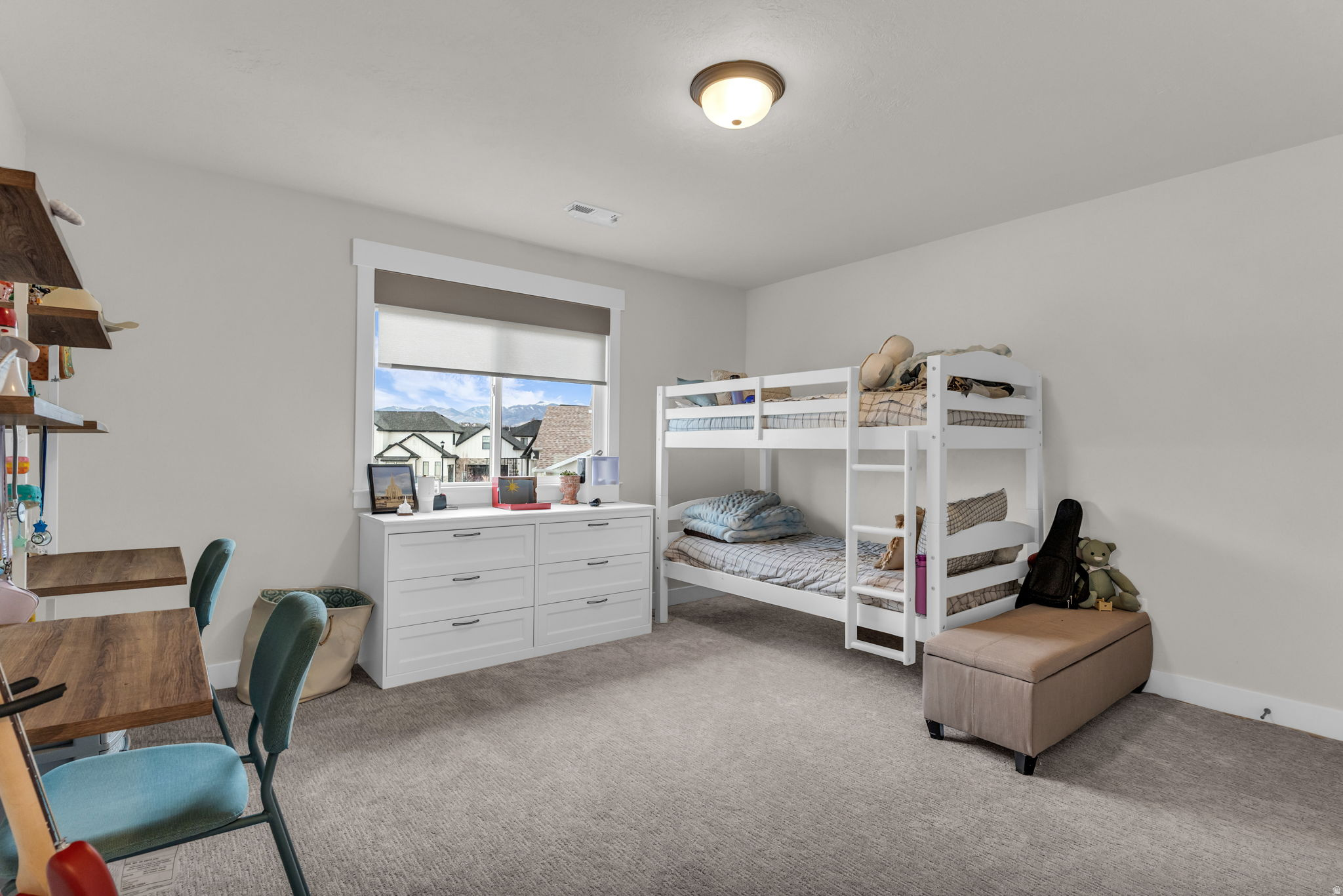 HIGH POINTE - Residential