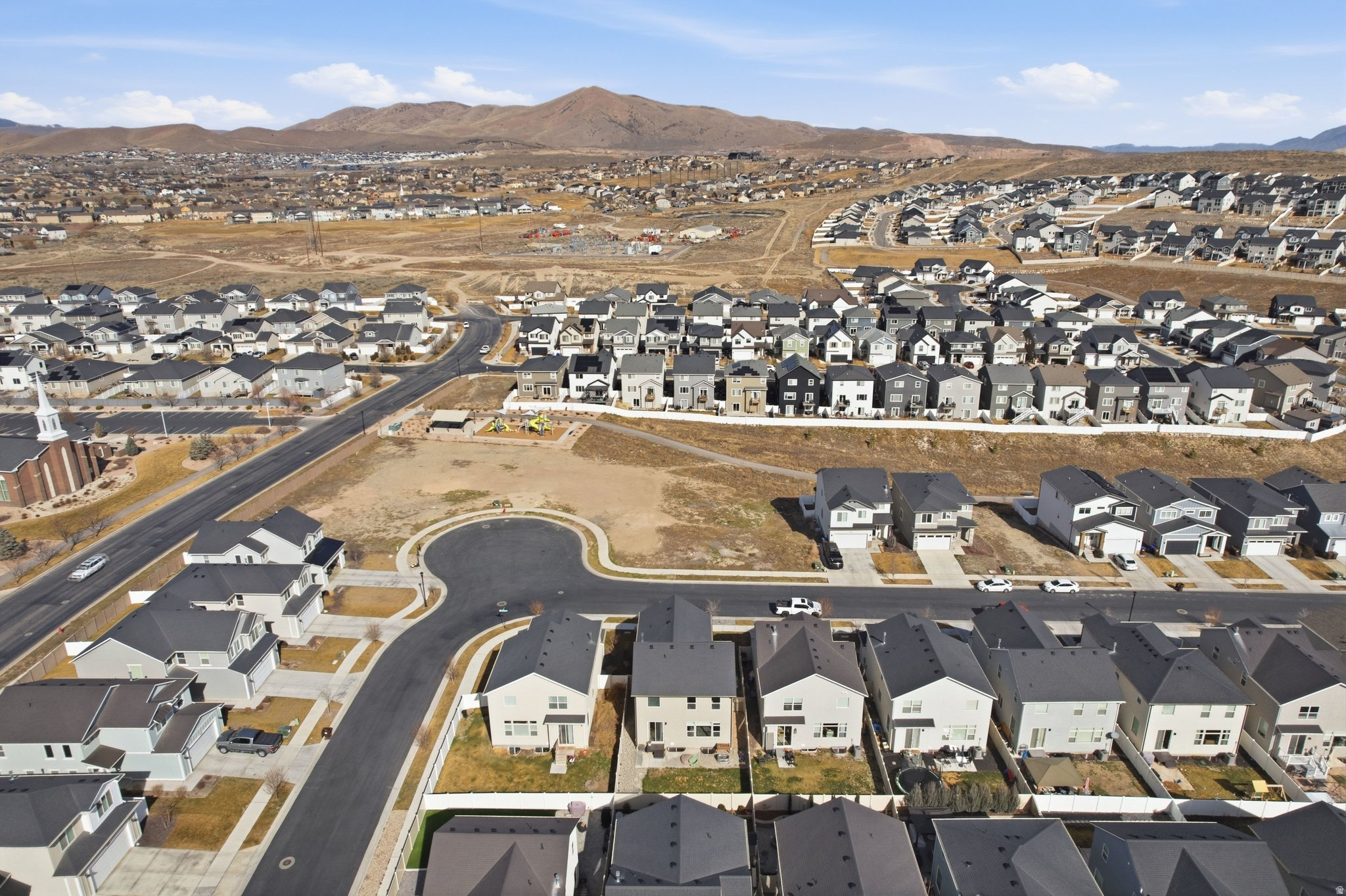 PORTERS CROSSING - Residential