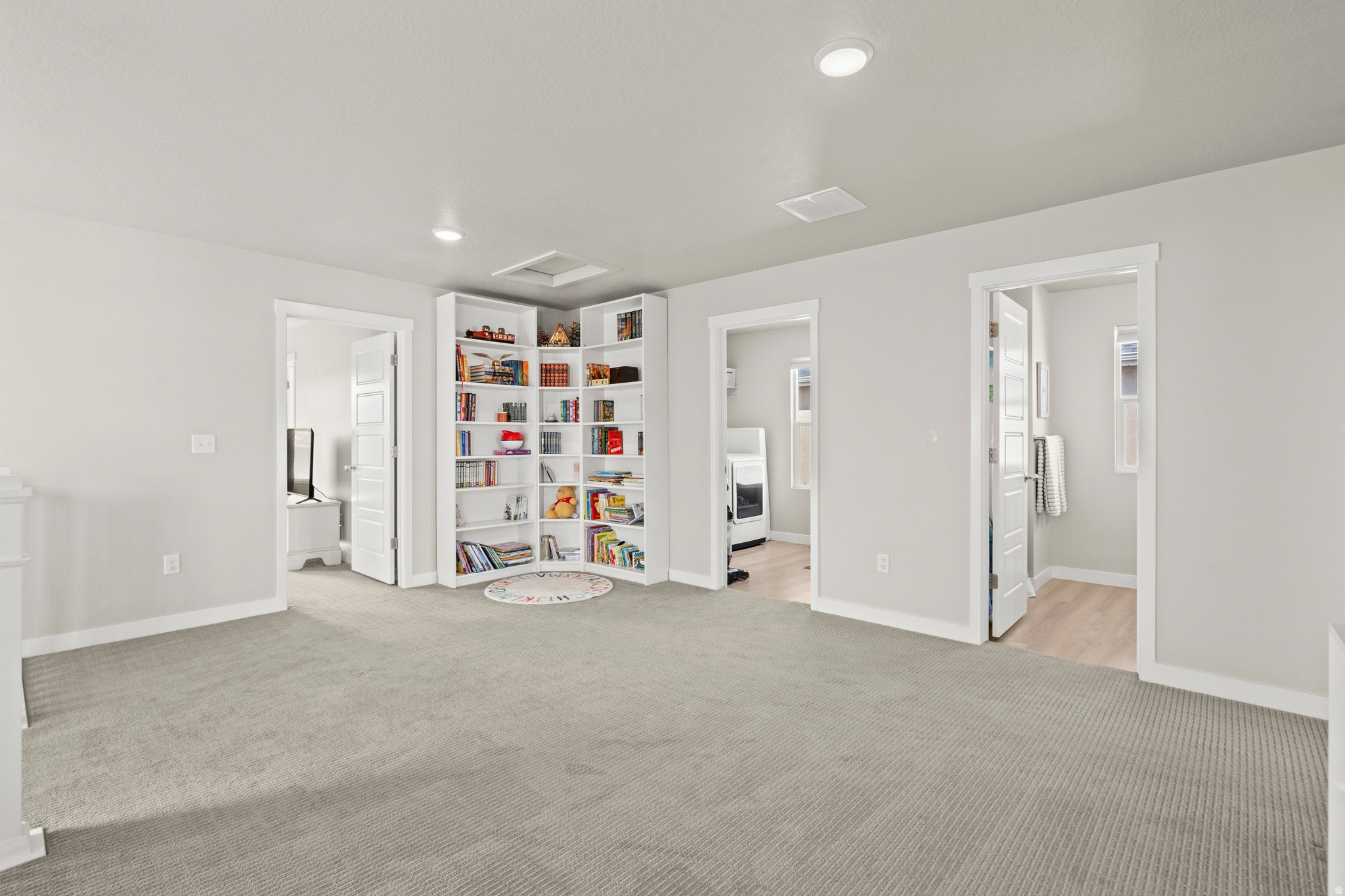 PORTERS CROSSING - Residential