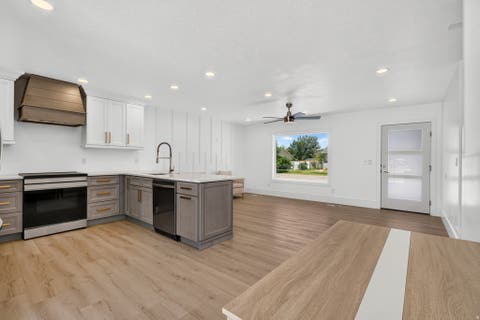 Tiny photo for 4546 N TUMBLEWEED DR, Enoch, UT 84721 (MLS # 2169366)