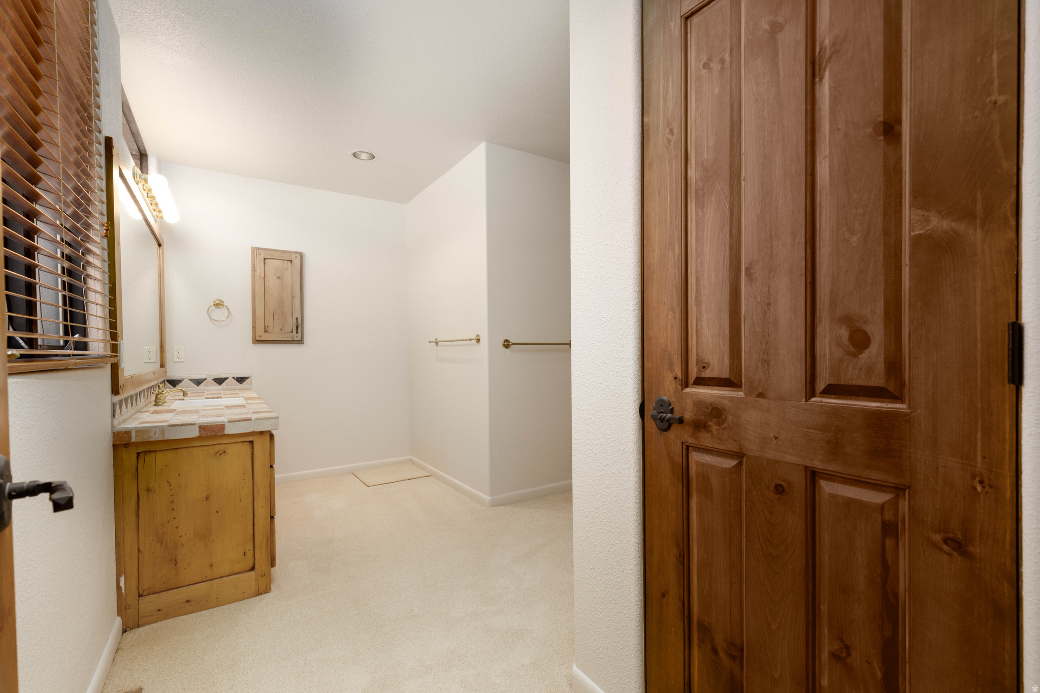 SHONTO POINT 16 - Residential