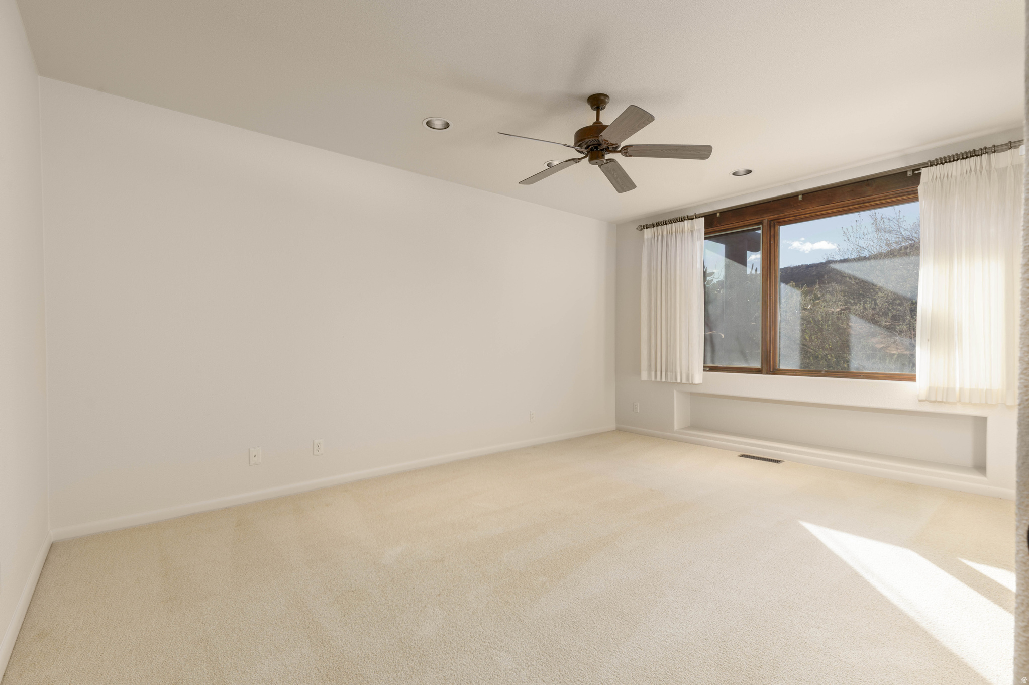 SHONTO POINT 16 - Residential