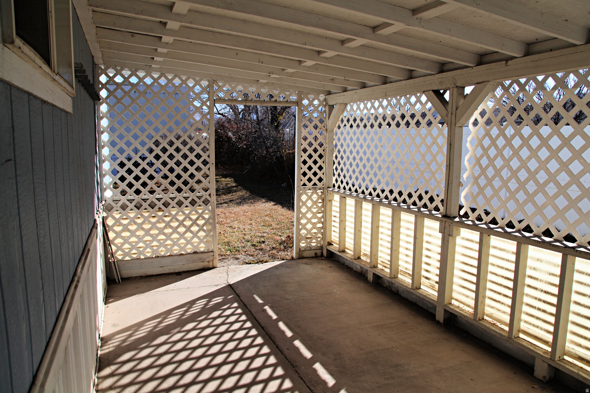 SEVEN CS - Residential