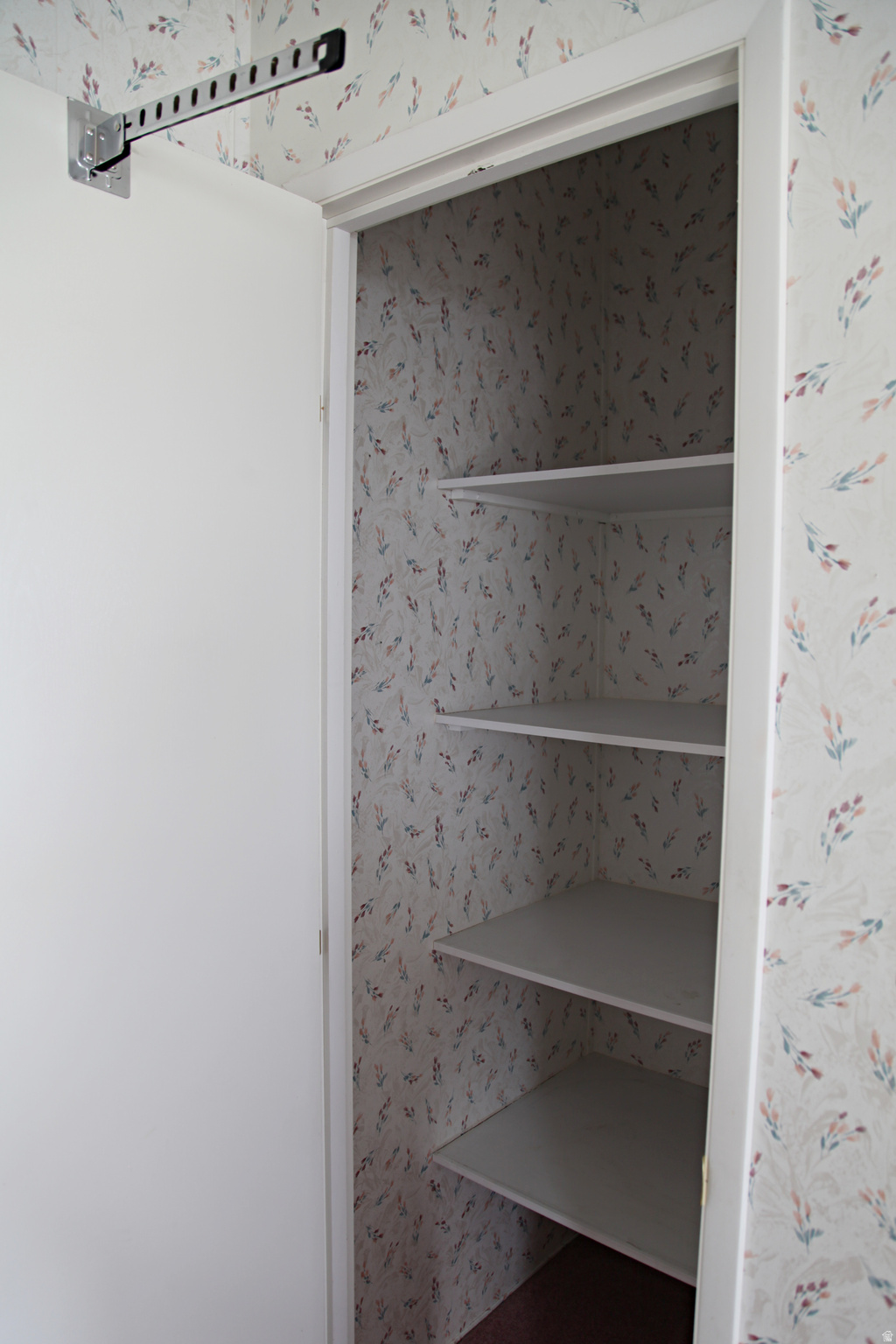 SEVEN CS - Residential