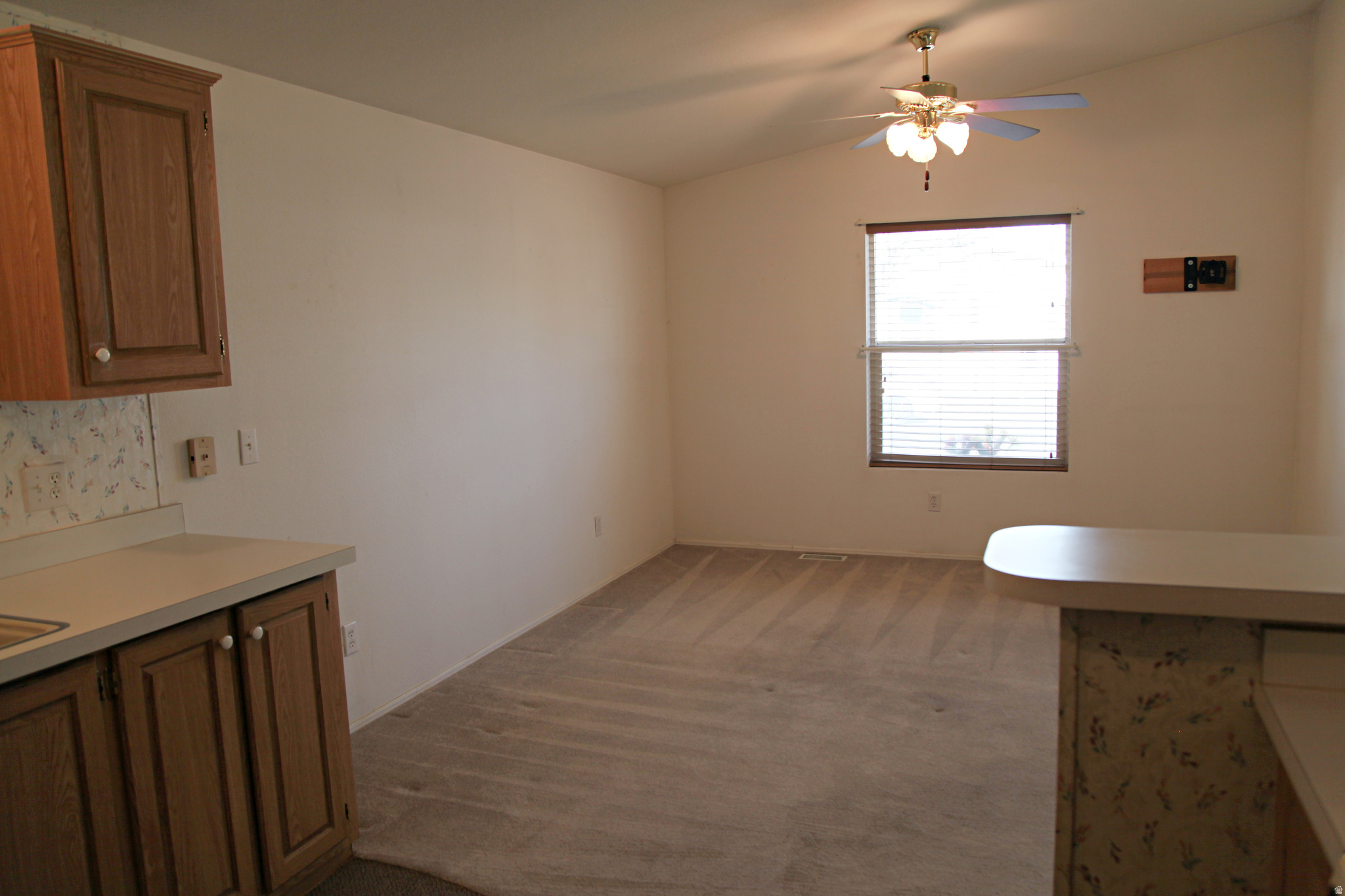 SEVEN CS - Residential