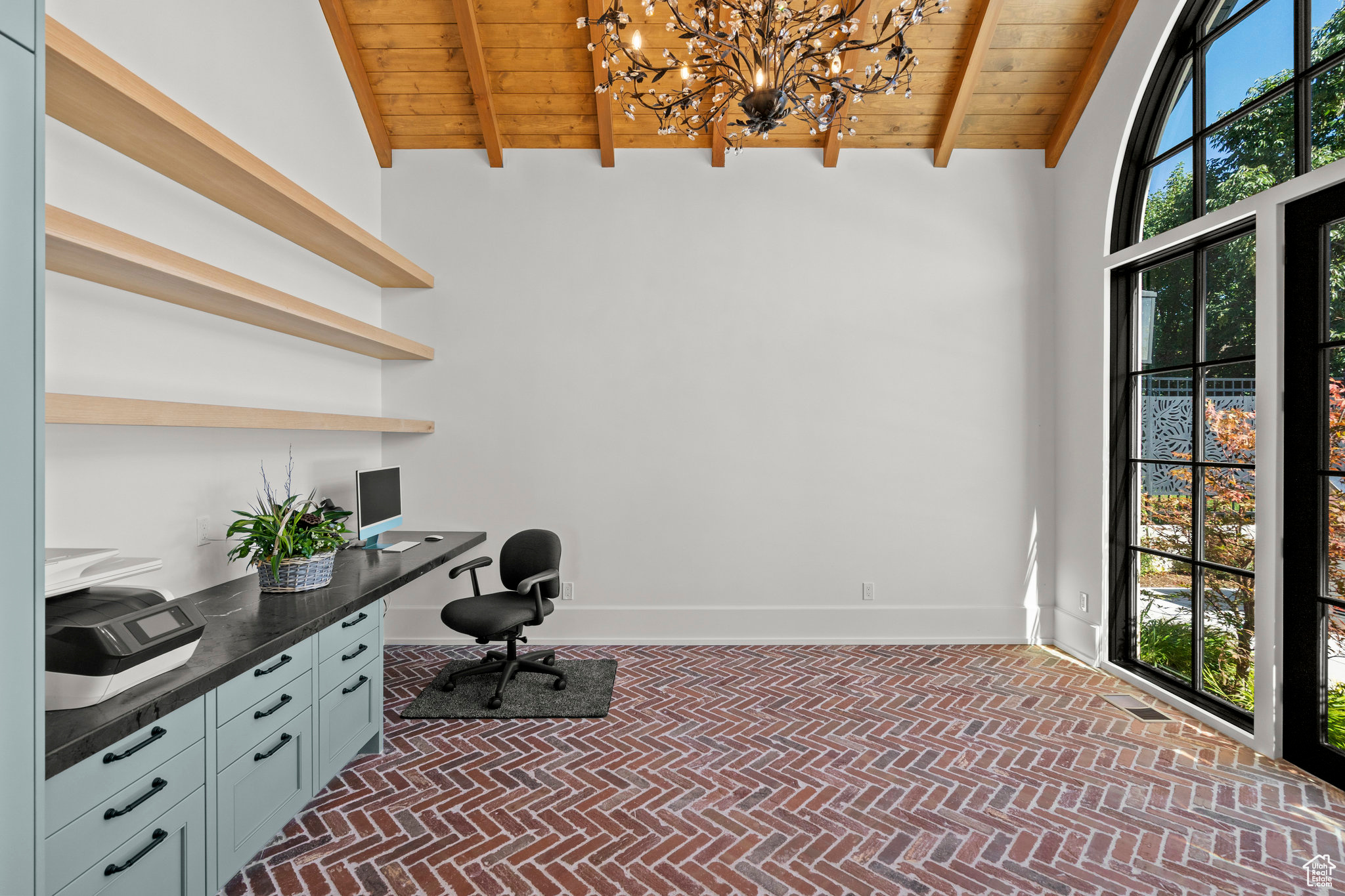 CAPITOL PARK - Residential