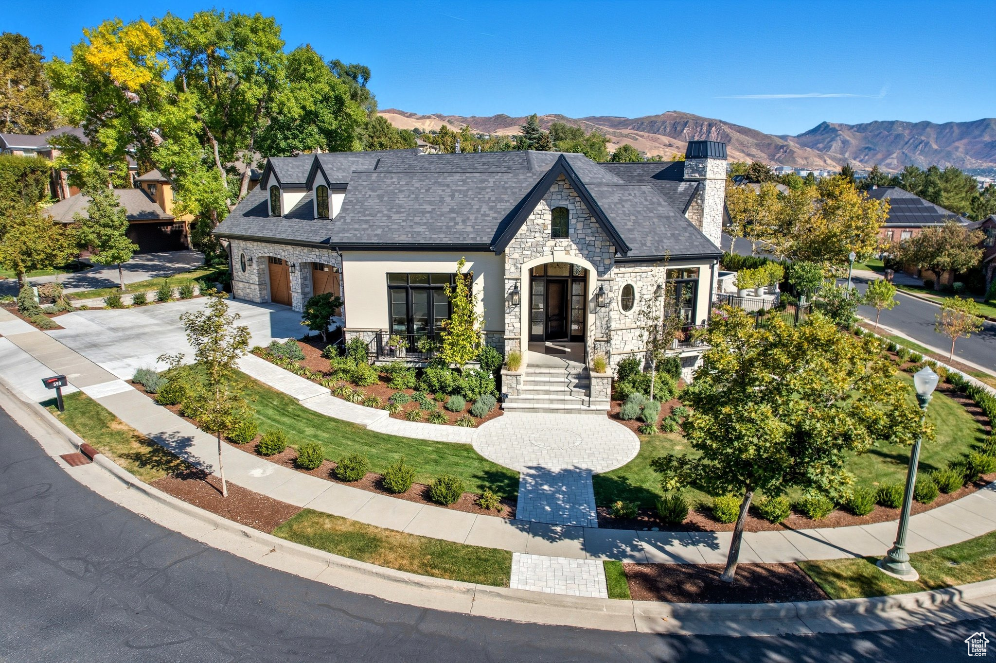 CAPITOL PARK - Residential