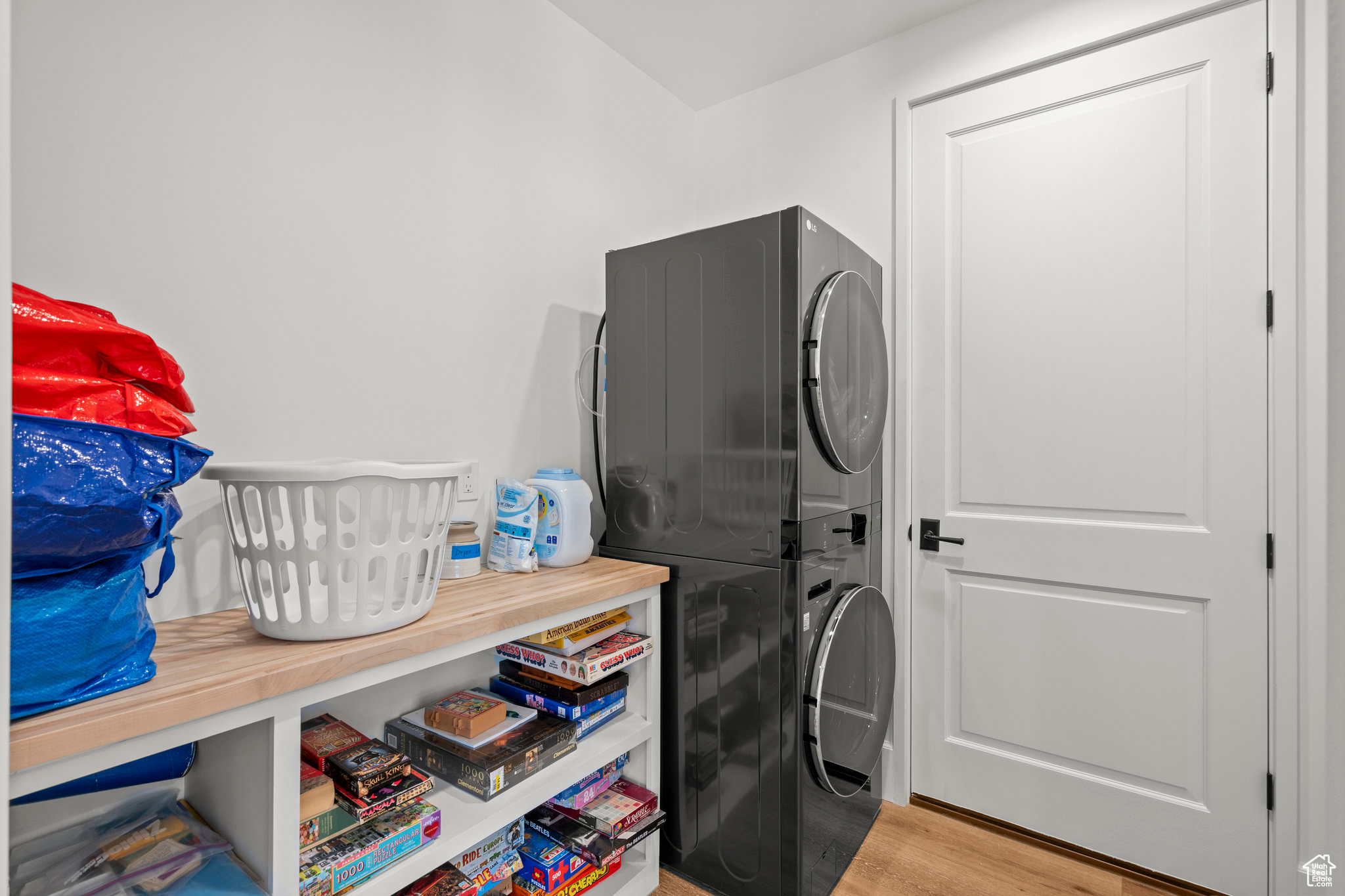 CAPITOL PARK - Residential