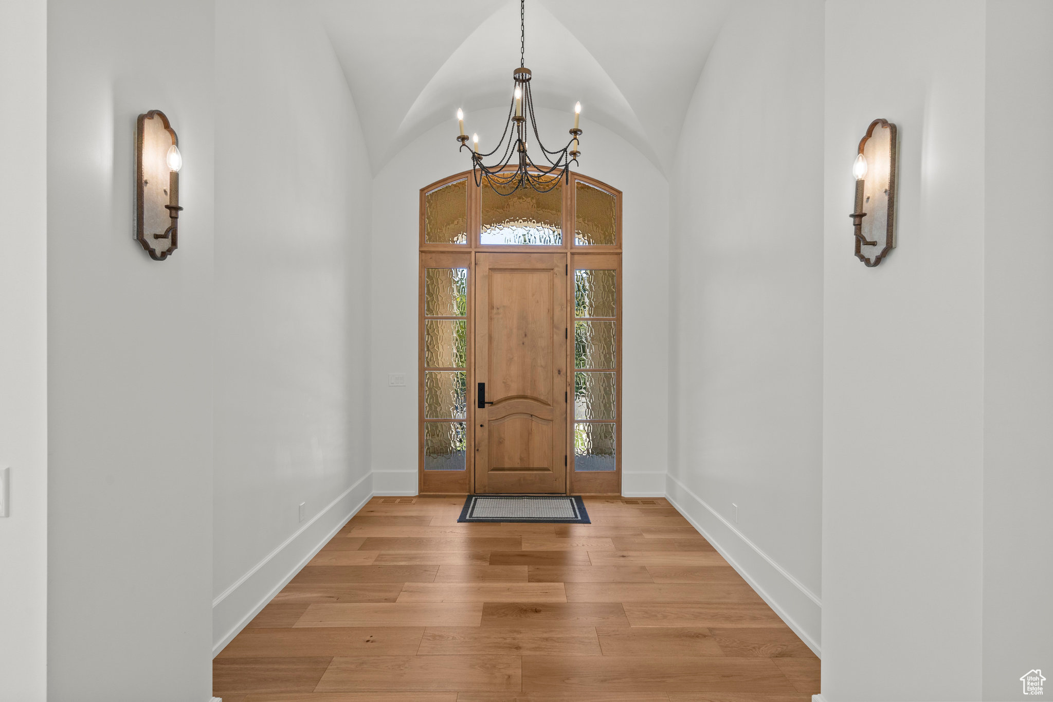 CAPITOL PARK - Residential