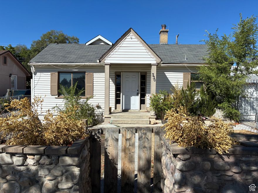 Investor Special. Right now this house is ready for a remodel. It has two living area and lots of potential. Possible owner occupied with some income from the basement space. Give us an offer. Once the owner starts rehab and the price will reflect upgrades.