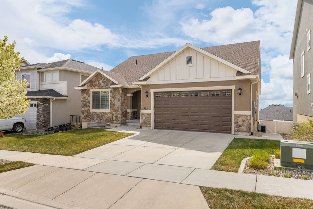Photo of 753 W 4050 N, Lehi, UT 84048 (MLS # 2146782)