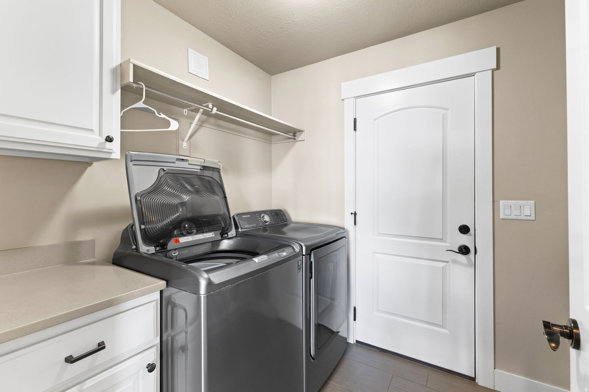 CANYON HILLS - Residential