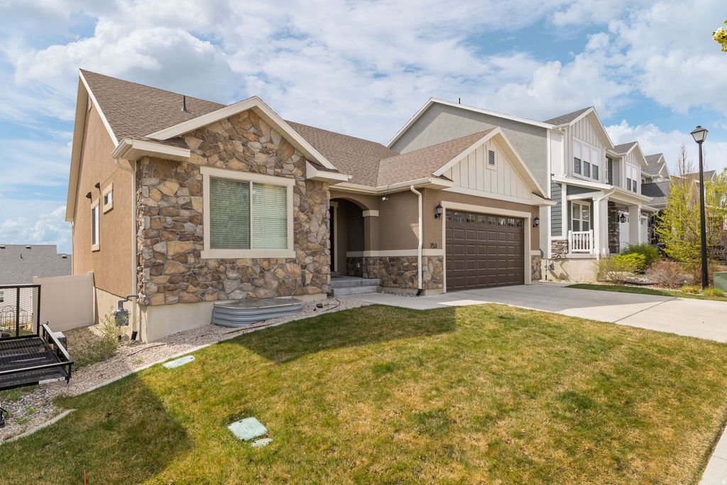 Photo of 753 W 4050 N, Lehi, UT 84048 (MLS # 2146782)