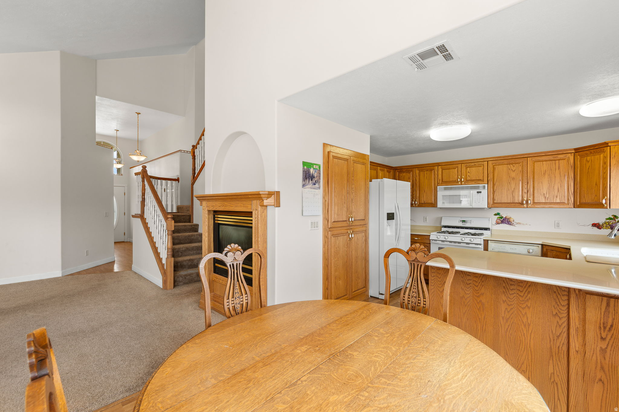 VINTAGE PARK MESA - Residential