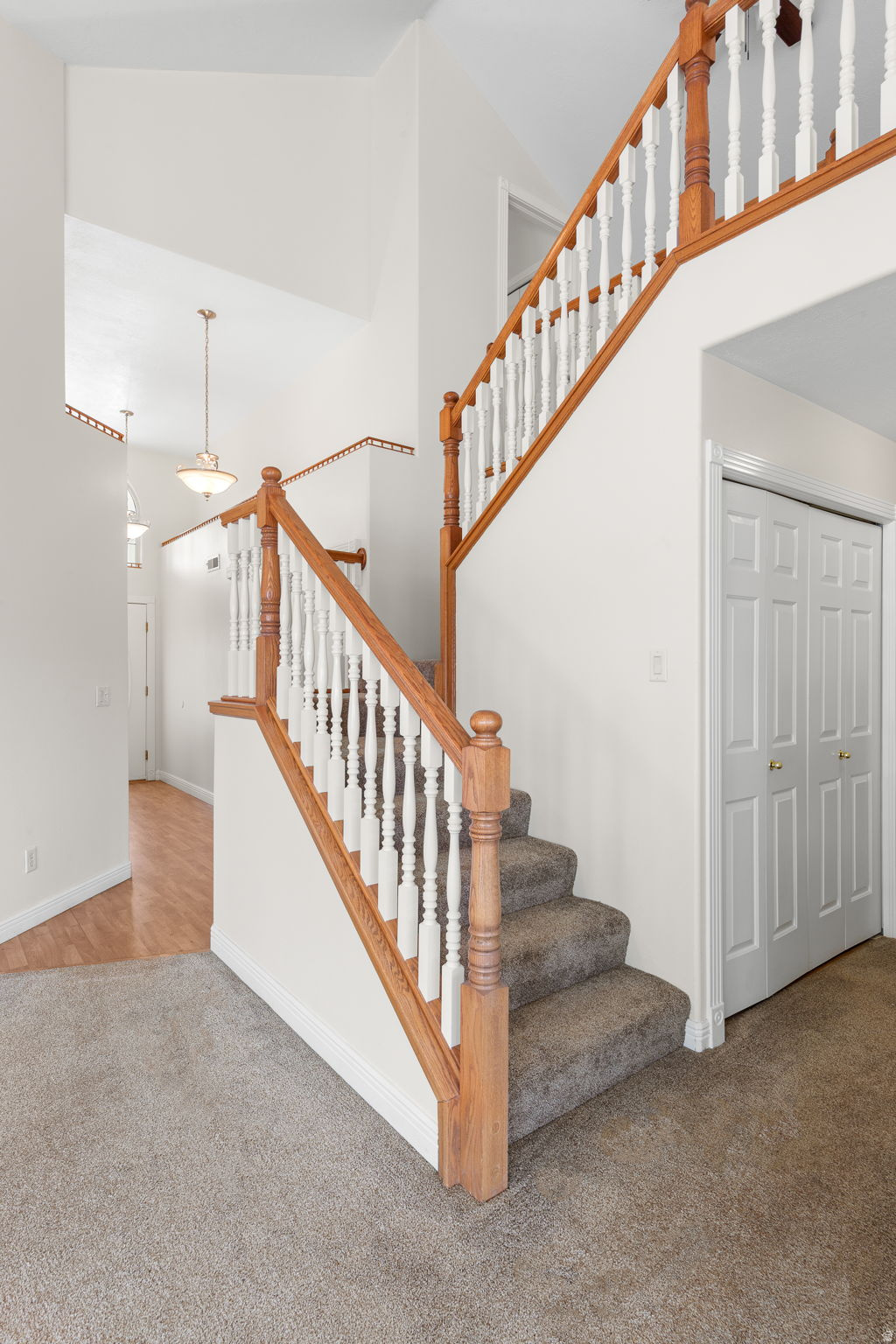 VINTAGE PARK MESA - Residential