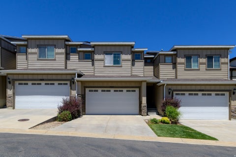 Townhouse For Sale - 2317 E Deer Park<br/> Draper, UT 84020