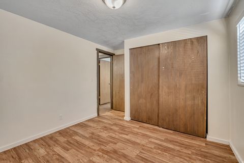 Tiny photo for 8136 S COTTONWOOD CIR, Sandy, UT 84094 (MLS # 2131890)